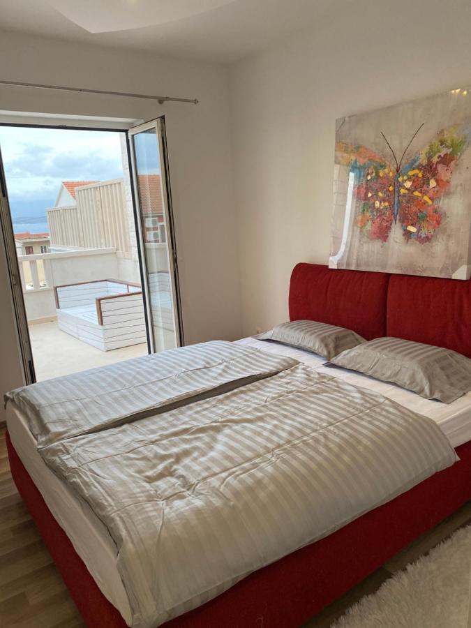 Villa Mediterra Garden & Pool Бол Экстерьер фото
