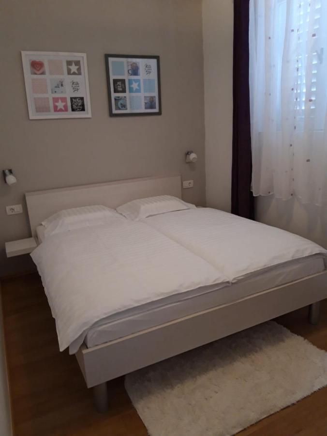 Villa Mediterra Garden & Pool Бол Экстерьер фото